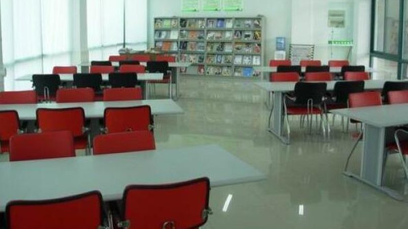 建造师培训机构的收费标准主要由以下几个方面构成：