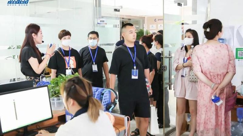 目前，叉车证查询主要通过官方网站进行。以下是一些常见的叉车证查询官网：